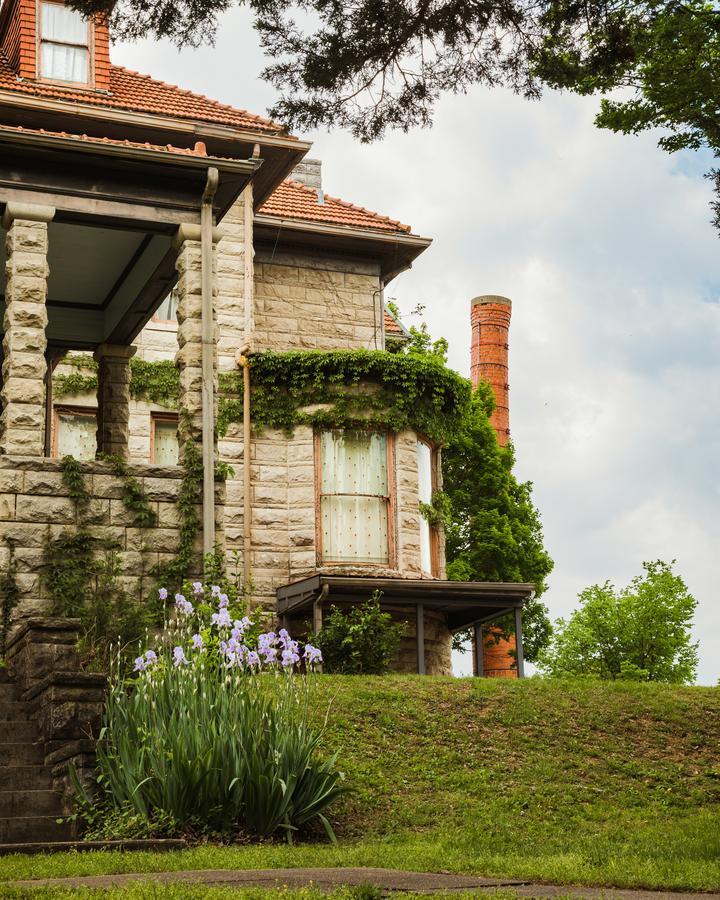 The Mansion At Elfindale Bed & Breakfast Springfield Eksteriør bilde