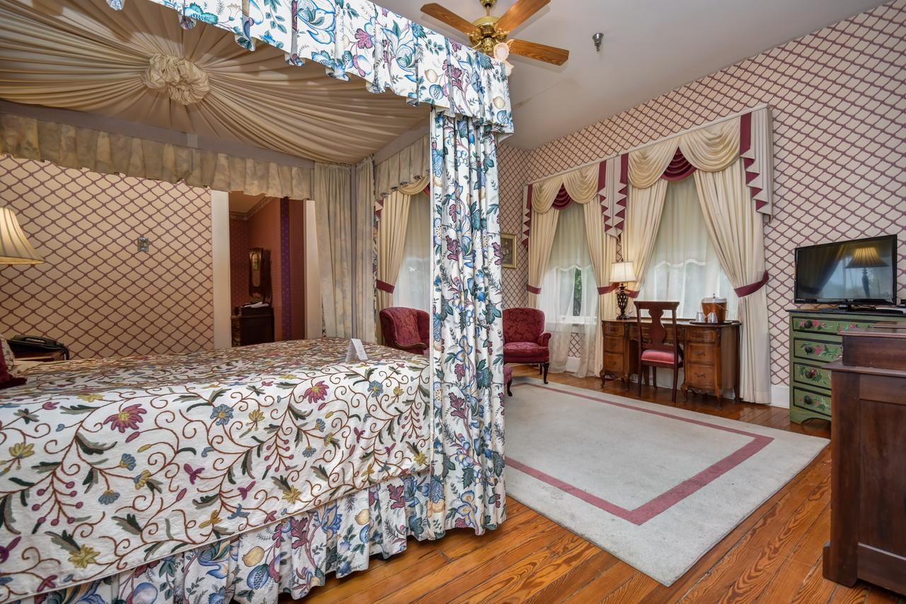 The Mansion At Elfindale Bed & Breakfast Springfield Rom bilde